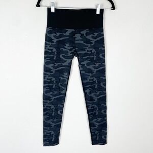 SOUL by Soul Cycle Gray Camo Skull High Waist Leggings‎ Activewear Women's S